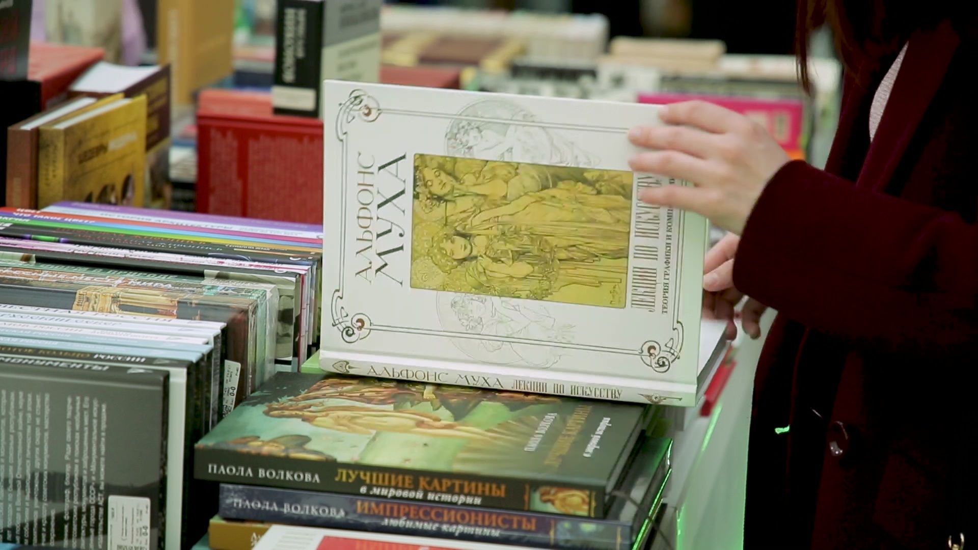 Чтобы не обанкротиться, издателям нужно продать свыше 2000 единиц каждой книги