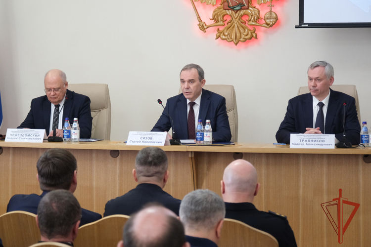 В Новосибирске представители Росгвардии приняли участие в межведомственном совещании по вопросам противодействия терроризму 