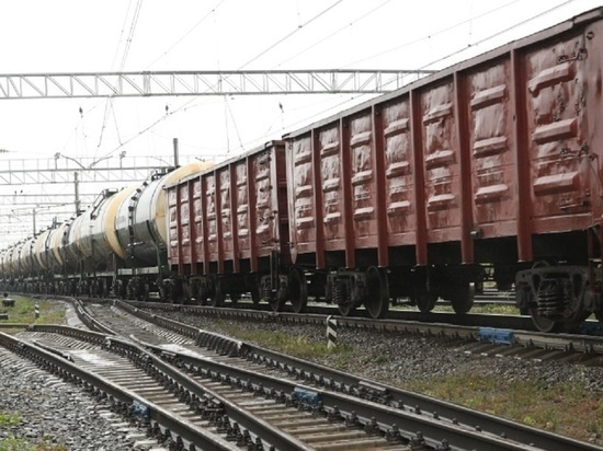 Погрузка строительных грузов, черных металлов и руды выросла в Свердловской области