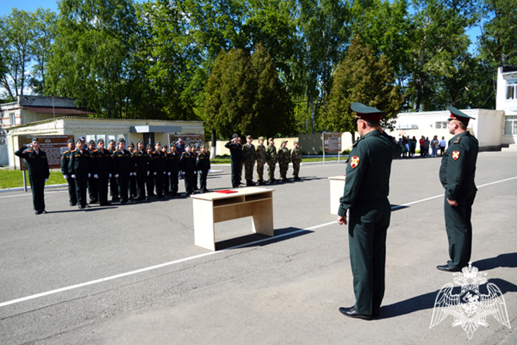 В Ульяновске воспитанники «Гвардейской смены» приняли присягу