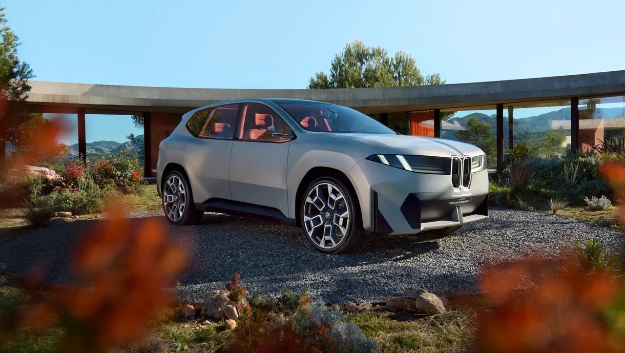 BMW показала концепт кроссовера недалёкого будущего Vision Neue Klasse X