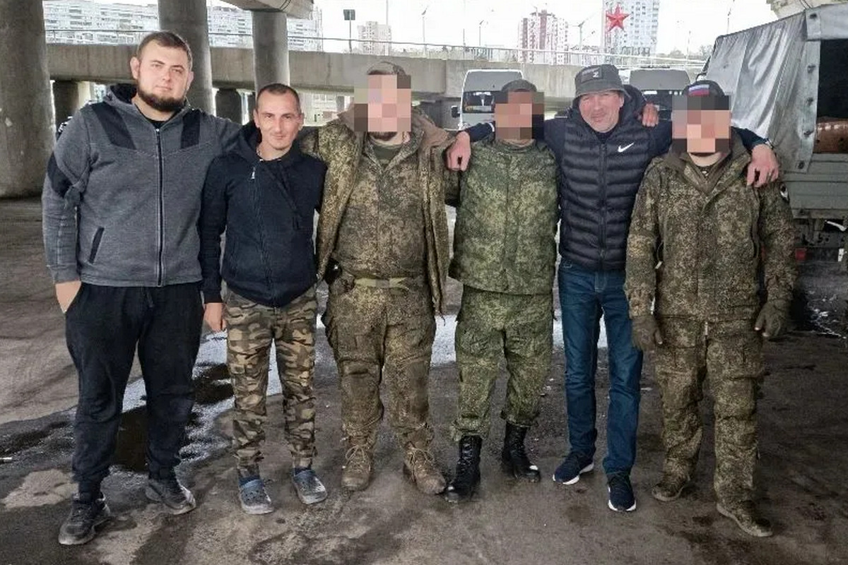 Евгений Гречишкин: Мы гордимся защитниками Отечества, поддерживаем героев всем возможным