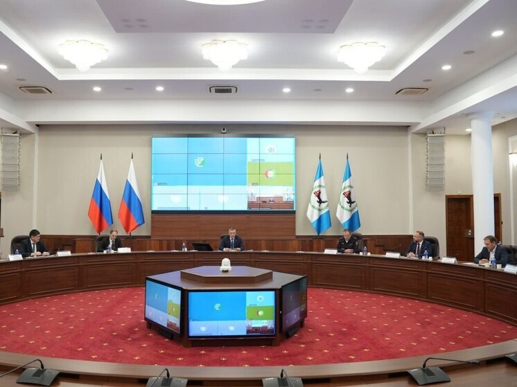 Губернатор Иркутской области поручил усилить контроль за зимним содержанием дорог