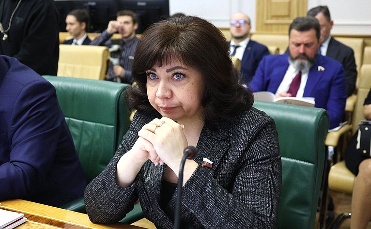 Анна Кочерова