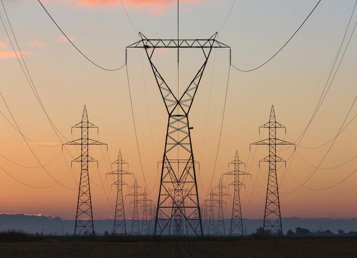 Было предложено увеличить на треть плату за электричество в России