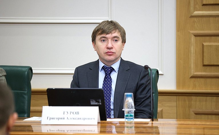 Круглый стол Комитета СФ по науке, образованию и культуре «Воспитание и просвещение как инструменты формирования личности в современном обществе» (в рамках XIV Рождественских парламентских встреч)