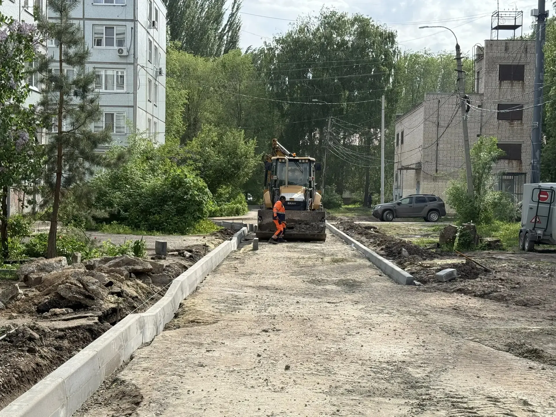 Сергей Барулин осмотрел благоустройство дворовых территорий