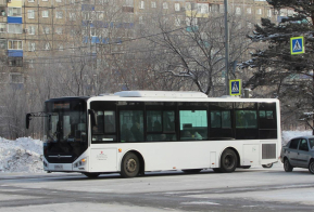 Стабильную работу общественного транспорта обеспечат в новогодние праздники в крае