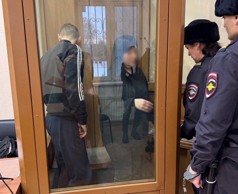 В Калининграде арестованы двое сотрудников службы судебных приставов по делу о мошенничестве