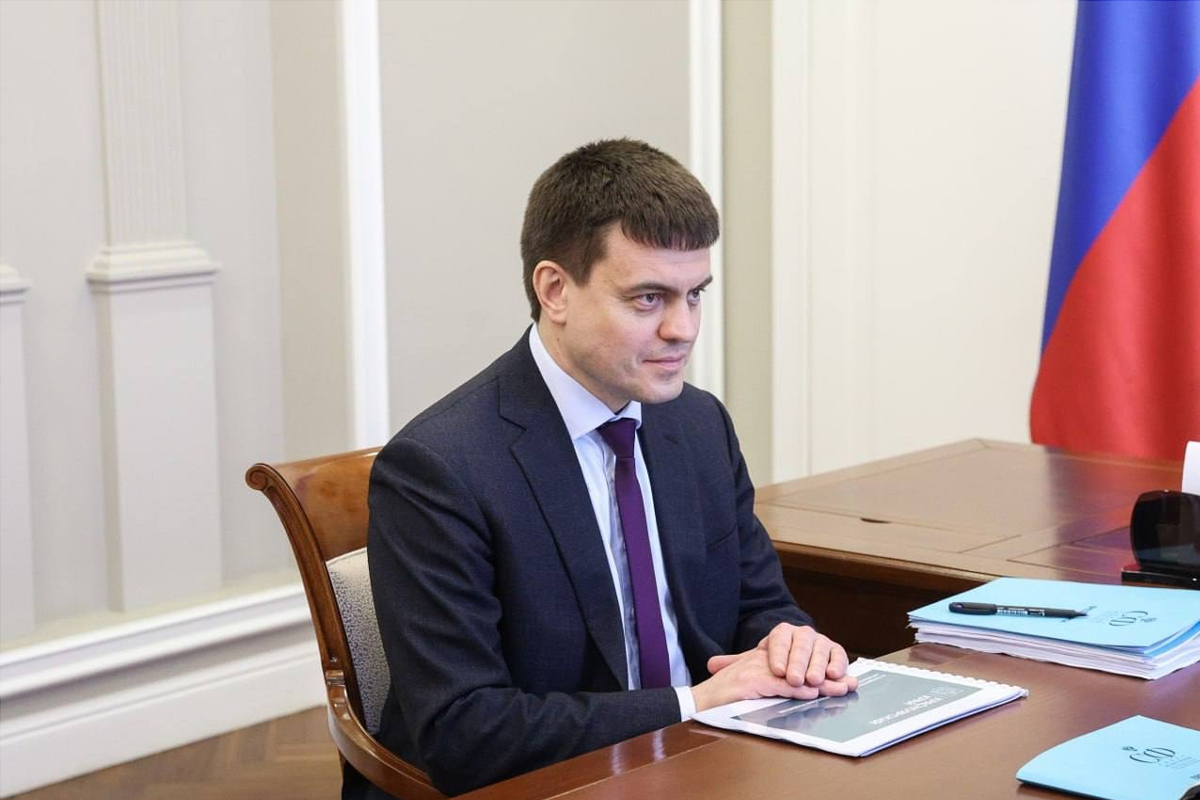 Михаил Котюков признал проблемы с дорогами и медицинскими кадрами в Красноярском крае