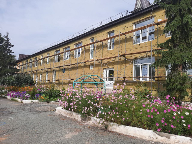 В Далматово также ремонтируют детский дом, дом-интернат для престарелых и инвалидов