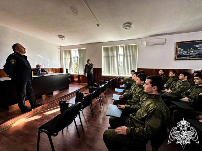 Руководитель Управления Росгвардии по Республике Ингушетия встретился с кадетами