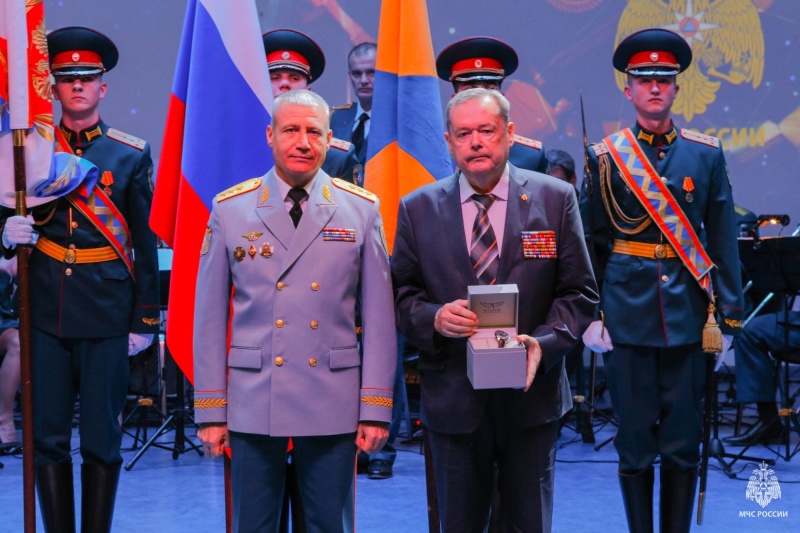 Праздничный концерт ко Дню гражданской обороны
