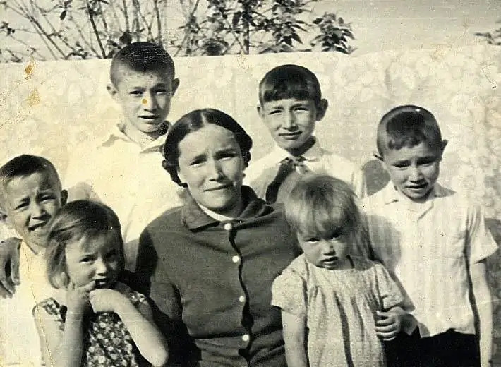 Фарзана Рахимова с детьми