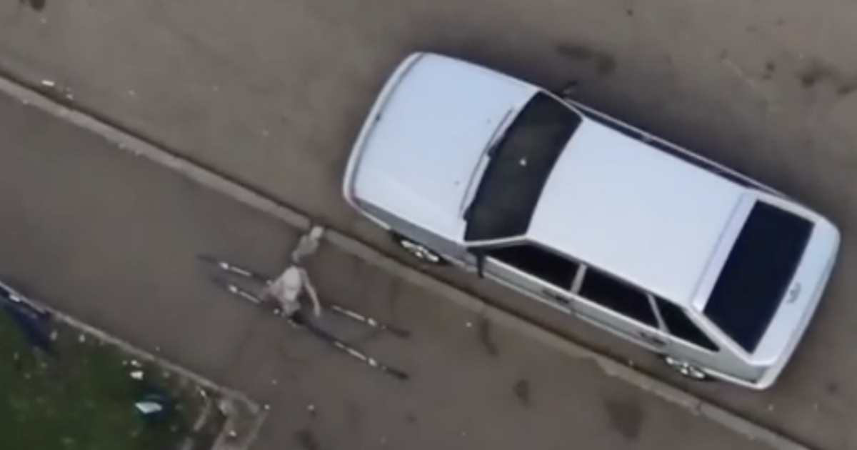 Крещение набережные челны 2023. Насильник несовершеннолетний. В челнах мужчина скинул ребенка с качели. Нарушение пдд. Житель набережных.