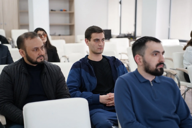 Семинар-совещание с представителями молодежных некоммерческих организаций