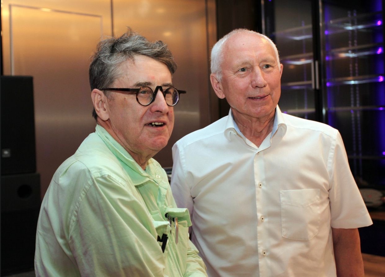 Журналист Александр Любимов и легенда велоспорта Александр Гусятников