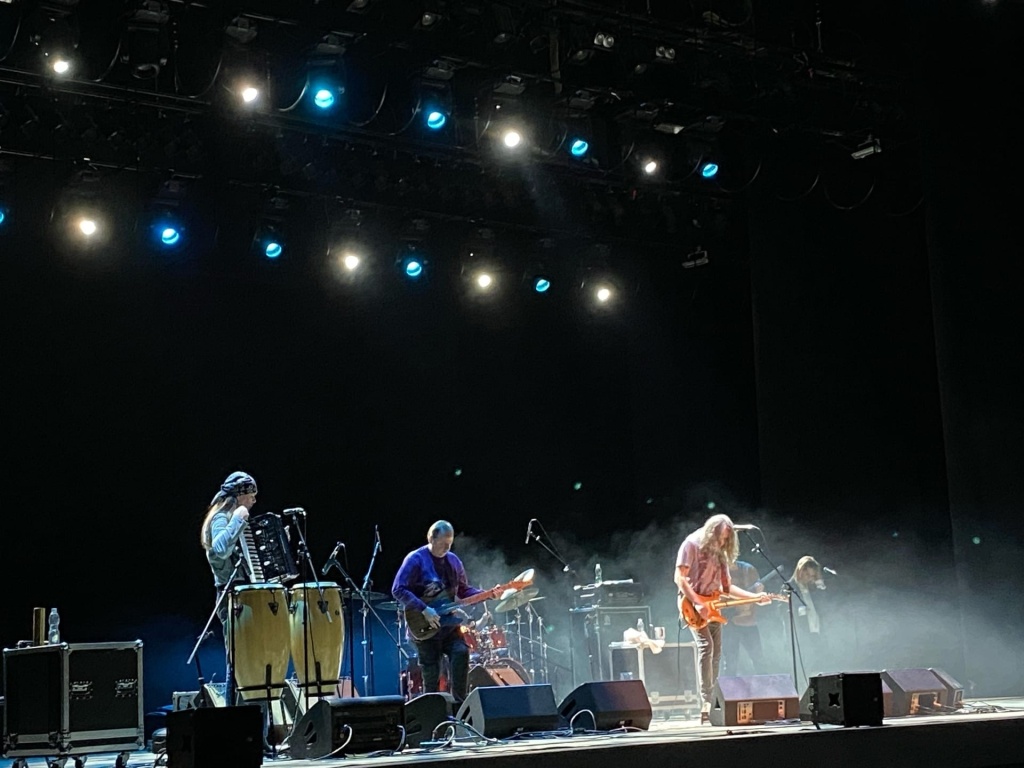 Три блестящих вальса, соч. Три блестящих вальса, соч. Шопен большой блестящий вальс. Красноярская краевая филармония 2022. Исполняет 18.