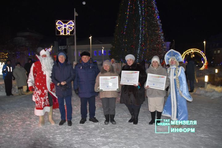 В Мензелинске чествовали юные таланты и их наставников