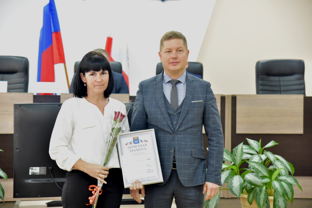 Сергей Грачев наградил работников местного самоуправления