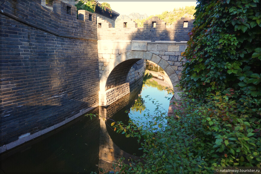 Водный город Губэй и Великая китайская стена