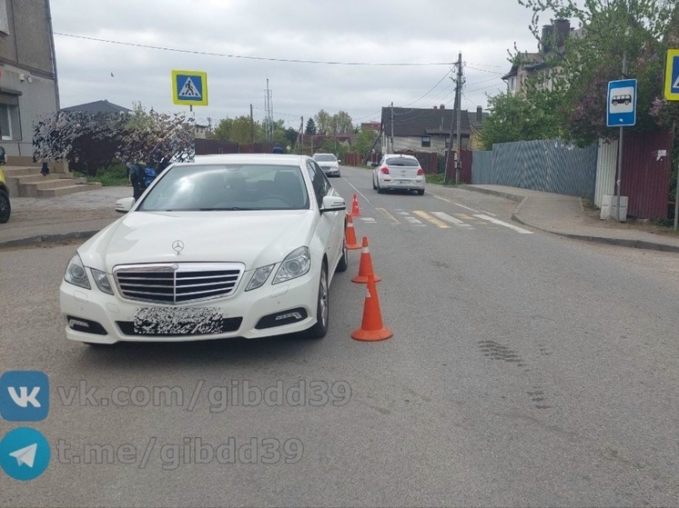 Под Гурьевском на пешеходном переходе сбили 7-летнюю девочку