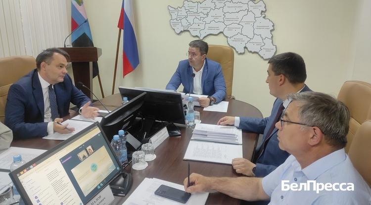 Для выборов в Белгородскую облдуму заверили списки кандидатов ещё от двух партий