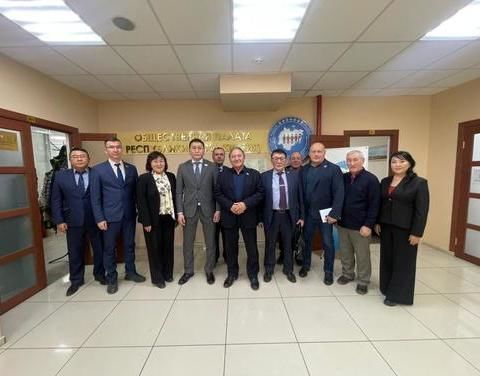 Министр транспорта Владимир Сивцев в рамках «Открытого диалога» дал развернутые комментарии по ключевым вопросам отрасли в межсезонный период