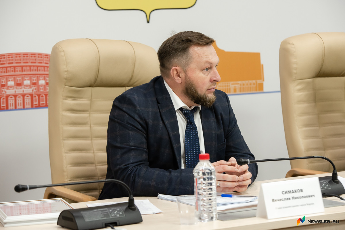 Симаков придумал, как решить проблему с инвалидами и учителями