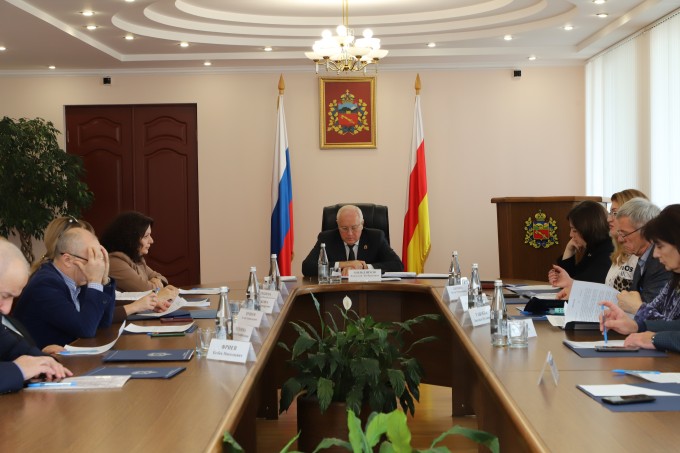 Состоялось заседание топонимической комиссии Владикавказа под председательством мэра Вячеслава Мильдзихова.