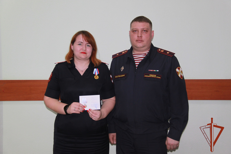 В Новосибирске Железнодорожный отдел вневедомственной охраны Росгвардии отметил 65-летие со дня образования 