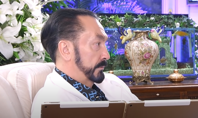 Аднан Октар