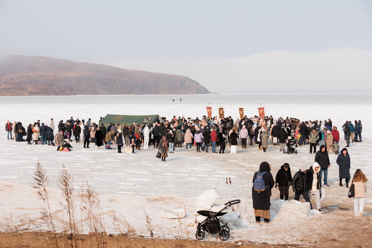 Крещение, Свято-Серафимовский монастырь, мужской монастырь, крестный ход, освящение Евгений Кулешов, ИА PrimaMedia.ru