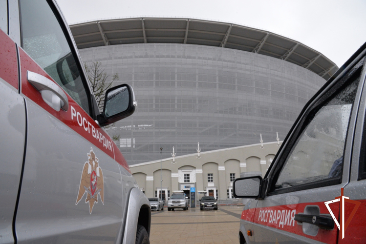 В Екатеринбурге Росгвардия обеспечила правопорядок на футбольном матче Российской Премьер Лиги