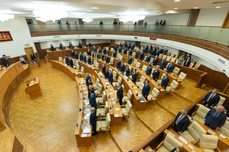 Депутатский состав свердловского парламента может заметно измениться, полагают эксперты