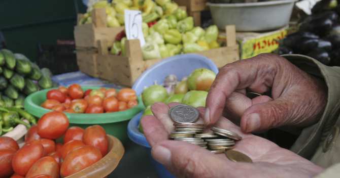 Порог бедности за 10 лет вырос в 3 раза — результаты опроса россиян