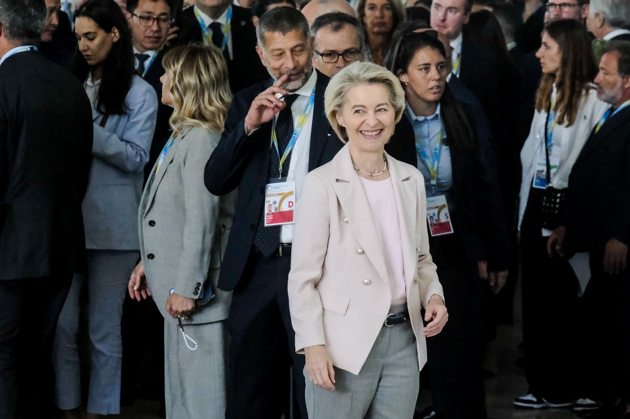 Урсула фон дер Ляйен напрасно веселилась.