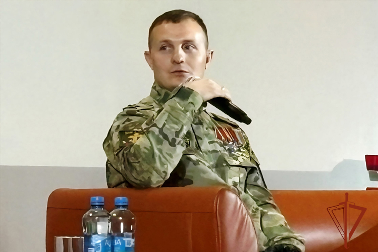 Воспитанники Росгвардии из Кемерова приняли участие в городской Ассамблее Героев