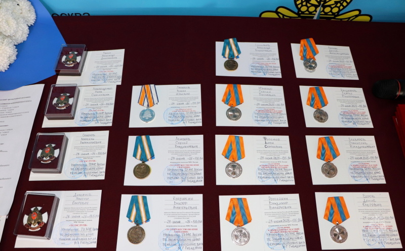 Поисково-спасательному отряду ГУ МЧС России по Хабаровскому краю исполнилось 33 года