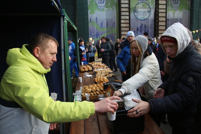 Сотрудники УФСИН Омской области отметили День народного единства спортивным праздником