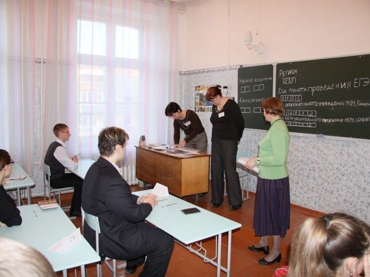 В Алтайском крае ЕГЭ сдадут 10 тысяч человек