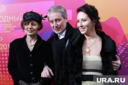 Алика Смехова с отцом Вениамином Смеховым и его второй супругой Галиной Аксеновой