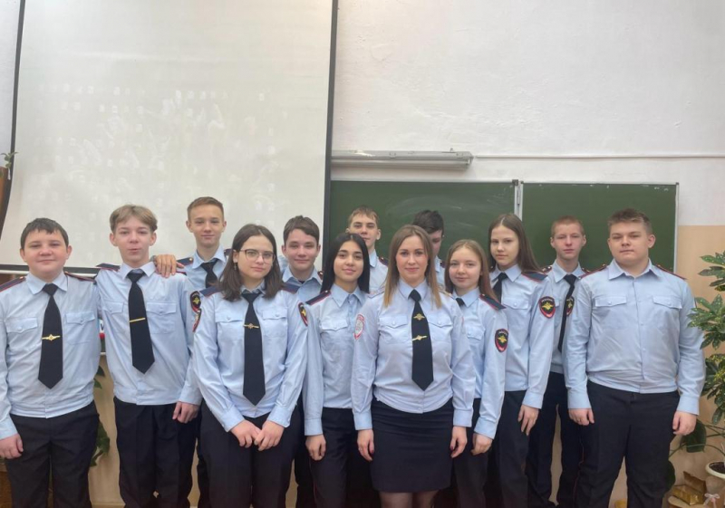 служебные машины мвд москва. специальный транспорт полиция. дпс орловской области. патрульная машина в кургане. полицейский автопарк.