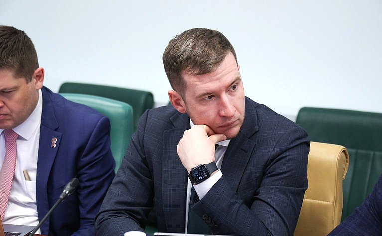 Круглый стол Комитета СФ по социальной политике на тему «Детский туризм: проблемы и перспективы, координация межведомственного взаимодействия»