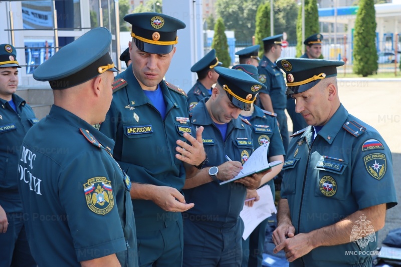 Проверка готовности: в Главном управлении состоялся строевой смотр личного состава