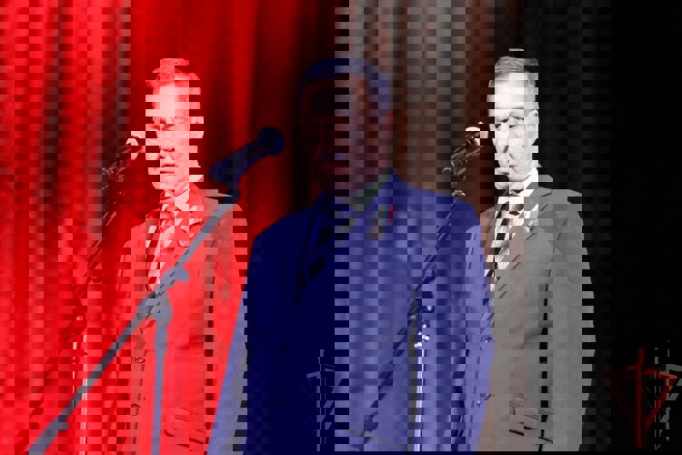 Отцов офицеров Росгвардии — Героев России наградили медалью «Отец солдата» (видео)