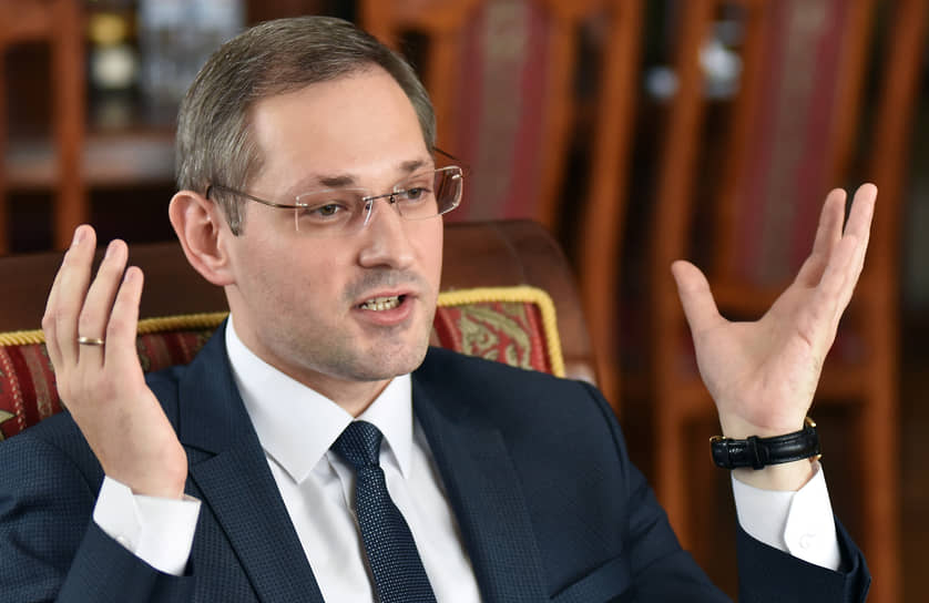 Особенности государственной власти выборы. Присяга президента российской федерации. А медведева реформы 2008 2012 гг. Выборы президента путина 2000. Главный соперник ельцина на выборах 1996.