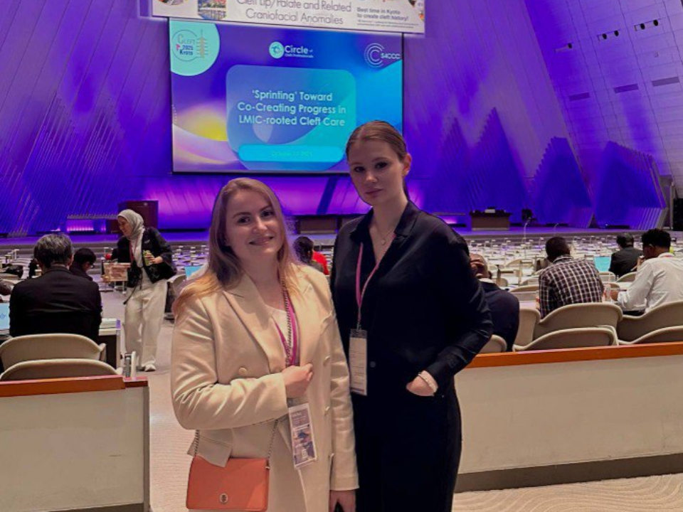 Лучшие практики лечения челюстных аномалий: красногорские врачи поучаствовали в международной конференции в Японии