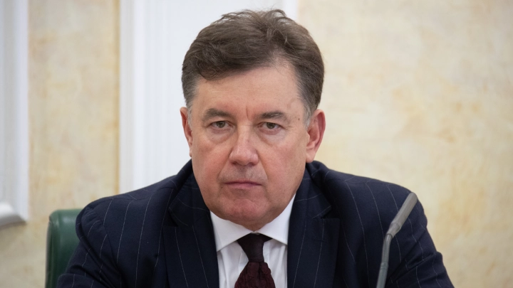 Момотов - в том числе. Совет судей рассмотрел заявления об уходе 15 своих членов