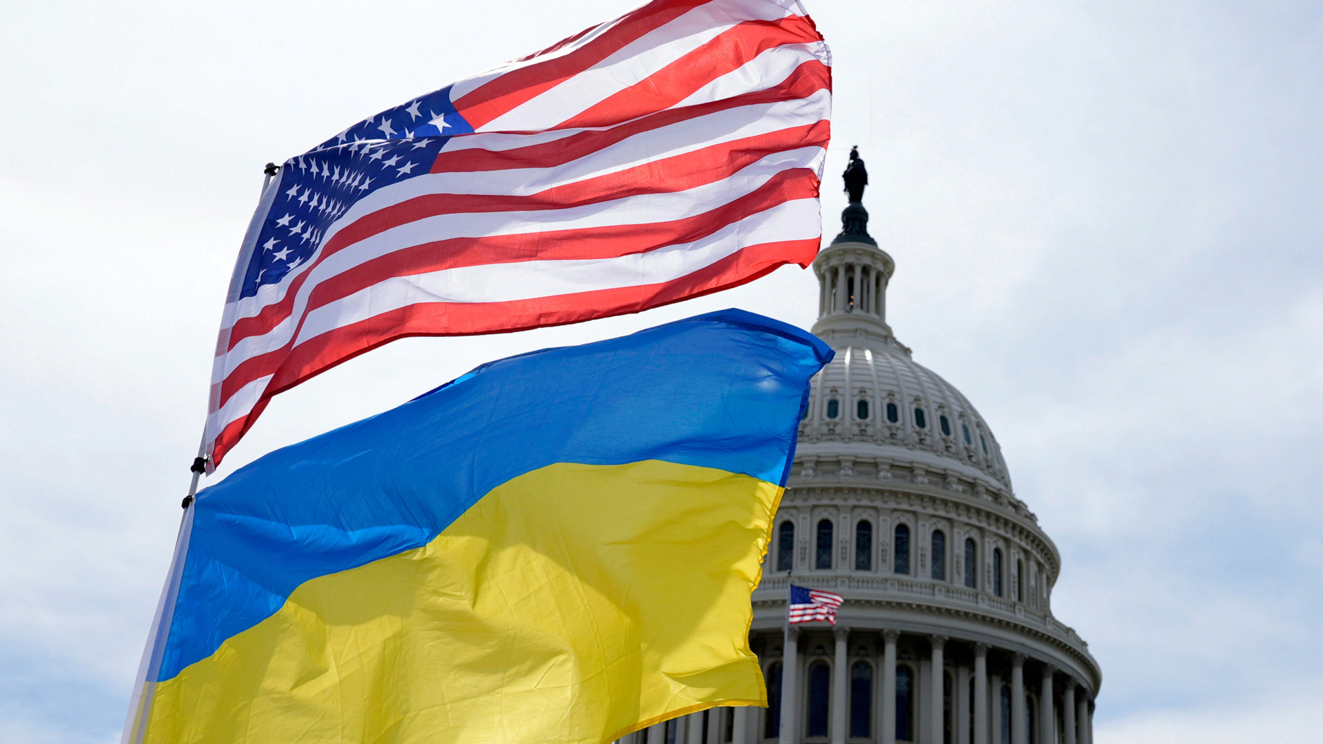Сенаторы США внесли закон об использовании российских активов для помощи Украине
